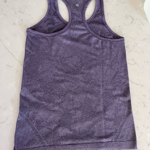 Lululemon Swiftly Tech Special Edition 6 - Picture 3 of 5